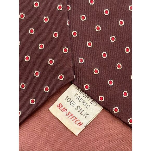 Andhurst Custom Collection Silk Tie - Picture 7 of 8